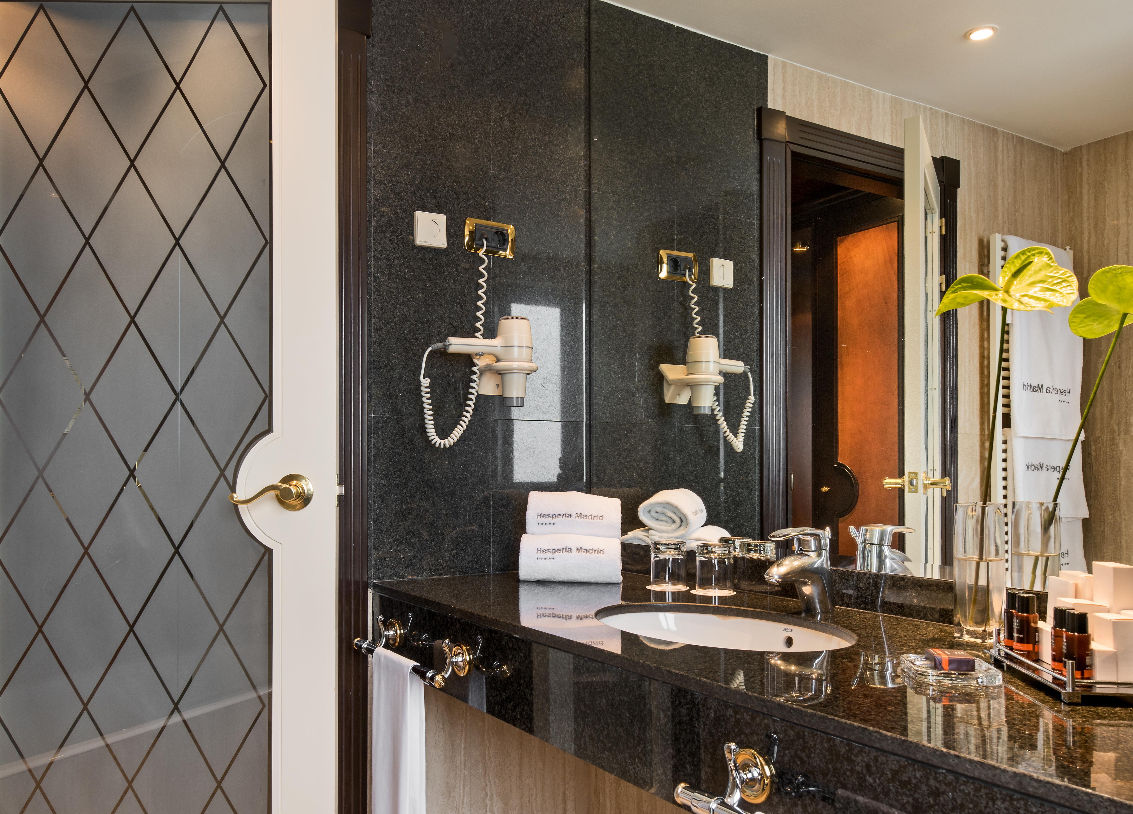 Hyatt Regency Hesperia Madrid Hotel Ngoại thất bức ảnh