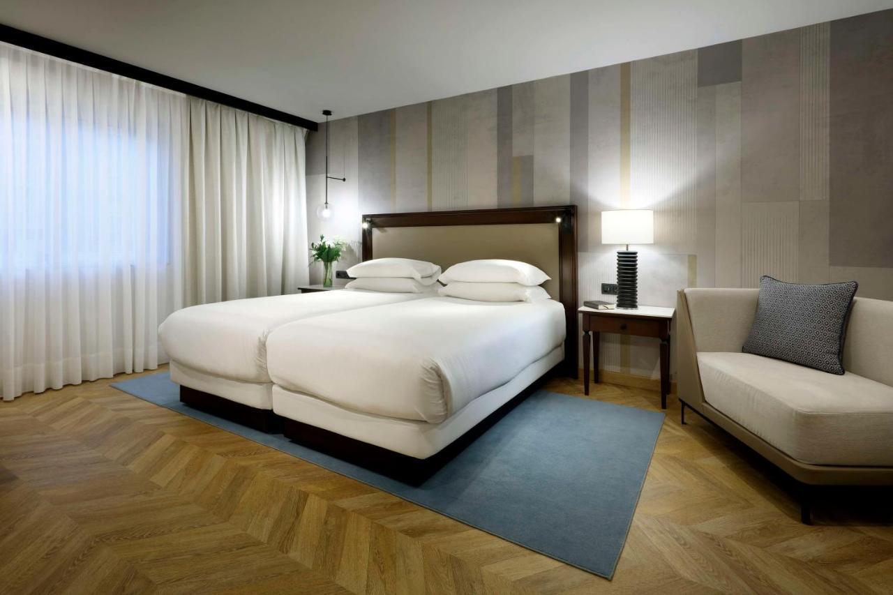 Hyatt Regency Hesperia Madrid Hotel Ngoại thất bức ảnh