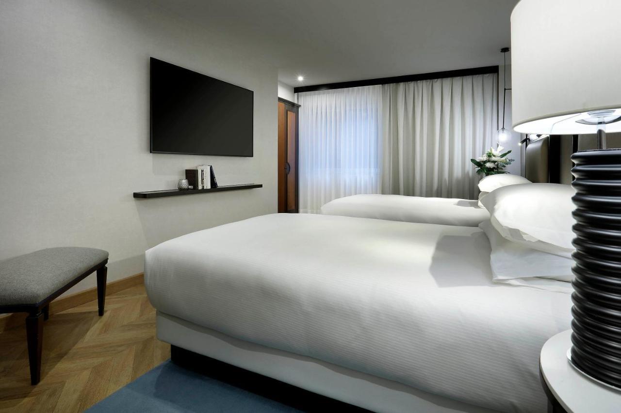 Hyatt Regency Hesperia Madrid Hotel Ngoại thất bức ảnh